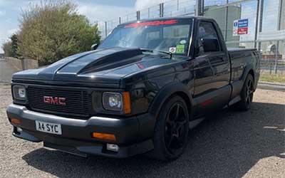 GMC Syclone completed with bonnet fitted
